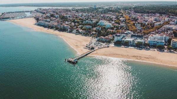 Explorer le bassin d'Arcachon à travers sa carte